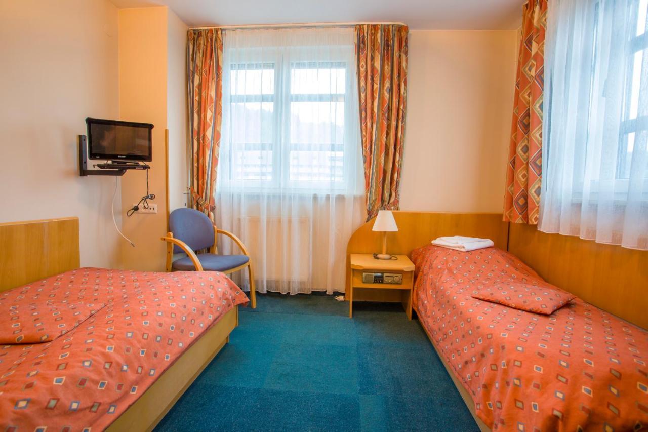 Farys - Swietna Lokalizacja, Sauna, Jacuzzi, Piekne Widoki Z Okien Крыница-Здруй Экстерьер фото